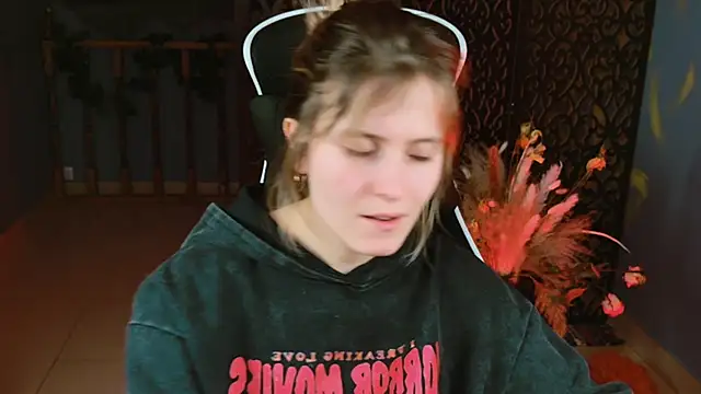 LolaAsmus online show from 18, 2, 2025