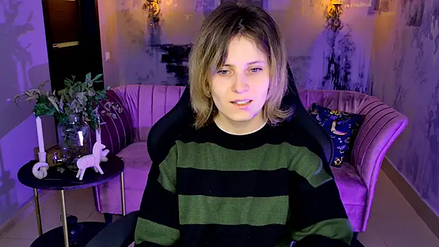 LolaAsmus online show from 25, 2, 2025