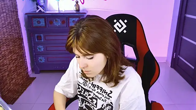 LolaAsmus online show from 20, 11, 2025