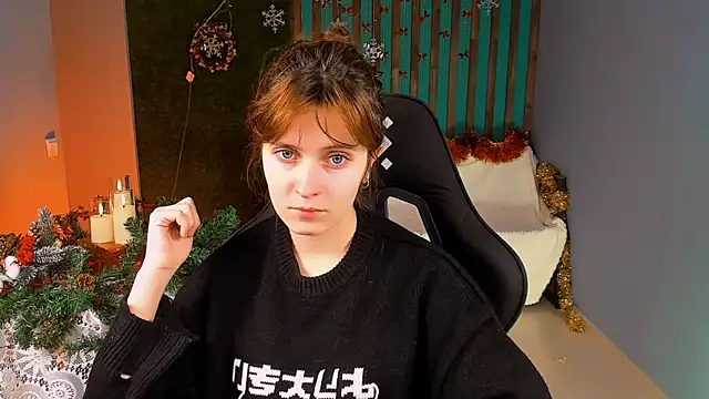 LolaAsmus online show from 18, 12, 2025