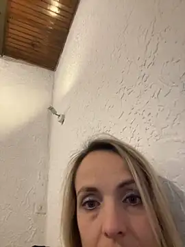 Snapshot of Annelibre chatting on 14, 1, 2025 Annelibre online show from 14, 1, 2025