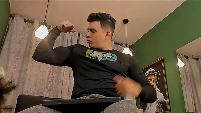 Jake Tylerr  online show from 25, 10, 2025