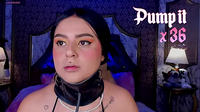 SoffiQueen online show from 28, 2, 2026