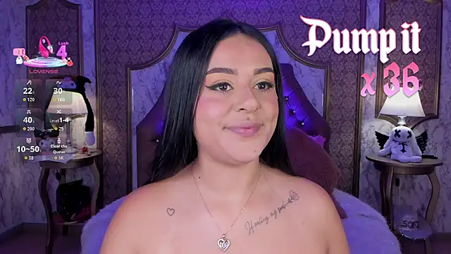 SoffiQueen online show from 10, 4, 2026