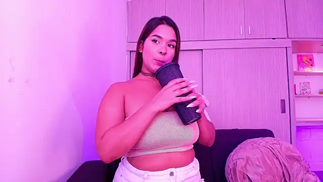 Shenoa1 online show from 12, 3, 2025