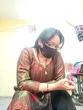 heenage online show from 26, 1, 2025