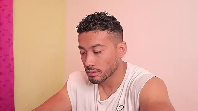 freddsexxx online show from 1, 12, 2025