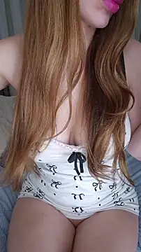 Snapshot of jhulyyy chatting on 18, 1, 2026 jhulyyy online show from 18, 1, 2026