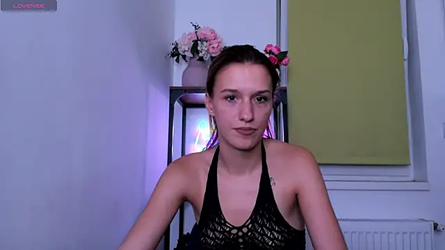 Snapshot of LaraStone69 chatting on 17, 9, 2025 LaraStone69 online show from 17, 9, 2025