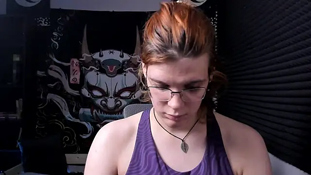 Snapshot of KIKI_Krash chatting on 24, 12, 2024 KIKI Krash online show from 24, 12, 2024