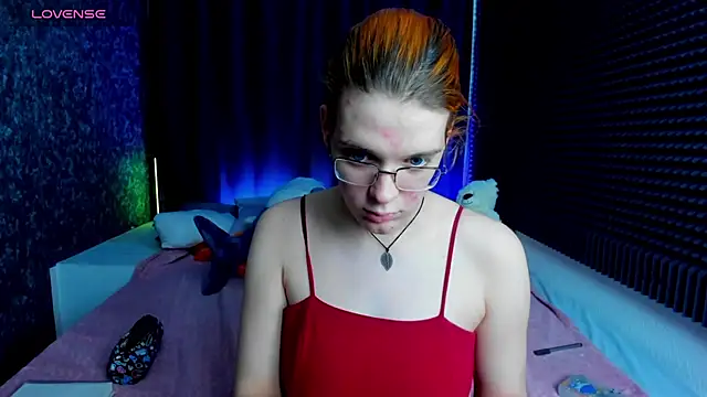 Snapshot of KIKI_Krash chatting on 11, 1, 2025 KIKI Krash online show from 11, 1, 2025