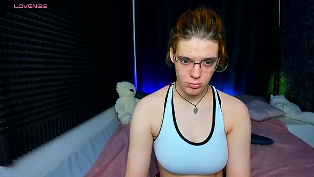 Snapshot of KIKI_Krash chatting on 20, 1, 2025 KIKI Krash online show from 20, 1, 2025