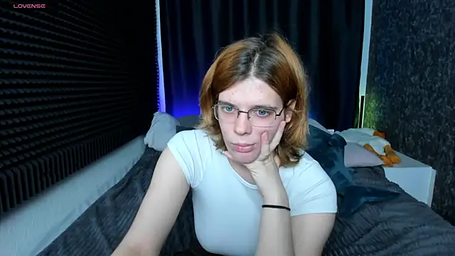 Snapshot of KIKI_Krash chatting on 26, 1, 2025 KIKI Krash online show from 26, 1, 2025