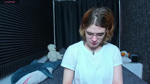 Snapshot of KIKI_Krash chatting on 20, 2, 2025 KIKI Krash online show from 20, 2, 2025