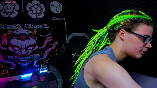 Snapshot of KIKI_Krash chatting on 21, 9, 2025 KIKI Krash online show from 21, 9, 2025