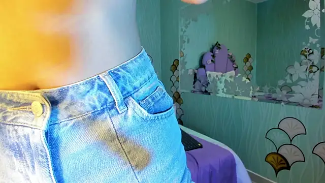 Snapshot of Skinny_Linda chatting on 29, 12, 2024 Skinny Linda online show from 29, 12, 2024
