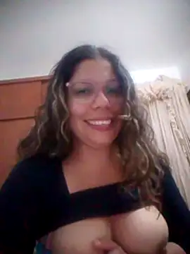 Carliina Soussa online show from 2, 2, 2026