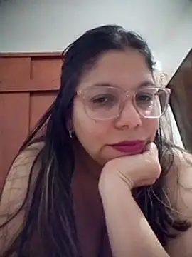 Snapshot of Carliina_Soussa chatting on 24, 6, 2026 Carliina Soussa online show from 24, 6, 2026