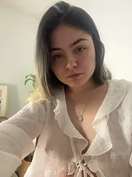 Lau Bee online show from 17, 1, 2025