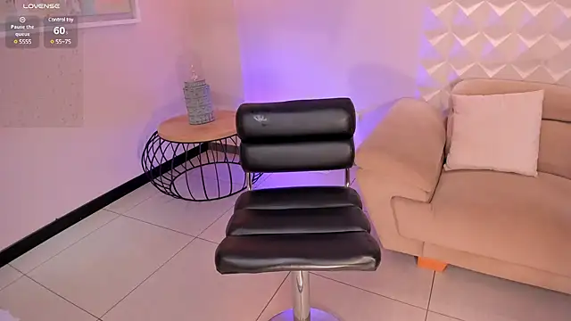 Snapshot of SavannahStorm chatting on 24, 2, 2025 SavannahStorm online show from 24, 2, 2025