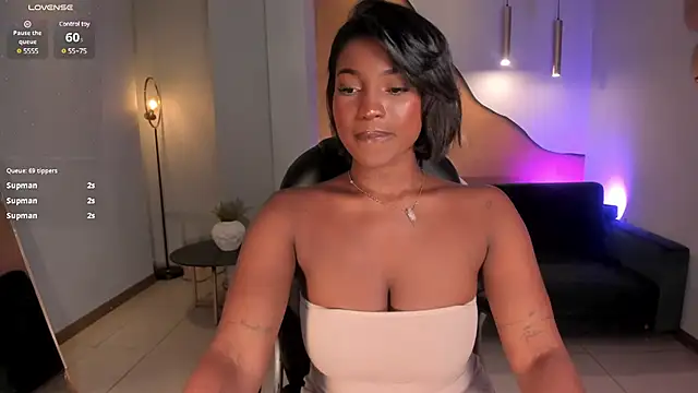 Snapshot of SavannahStorm chatting on 14, 3, 2025 SavannahStorm online show from 14, 3, 2025