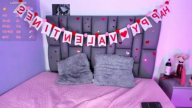 Sophia Lemos online show from 13, 2, 2025