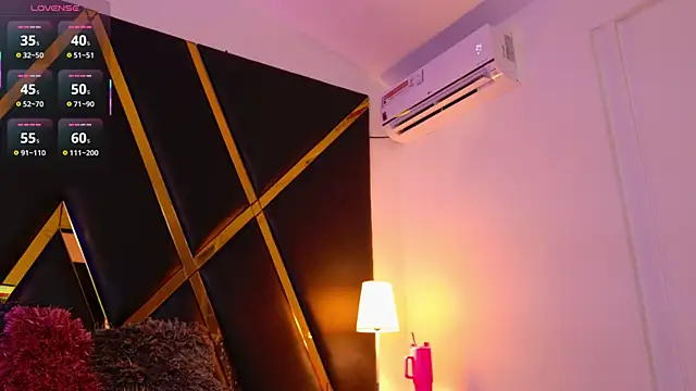 Adel Nesbiit online show from 17, 10, 2025