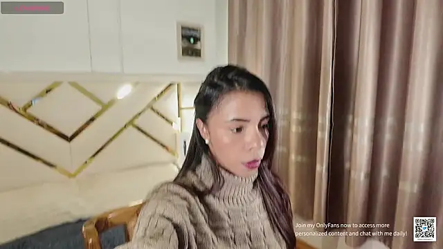 carolineamber  online show from 14, 11, 2025