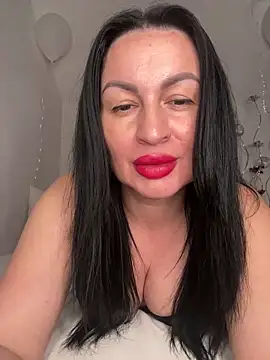 Helena7077 online show from 10, 4, 2026