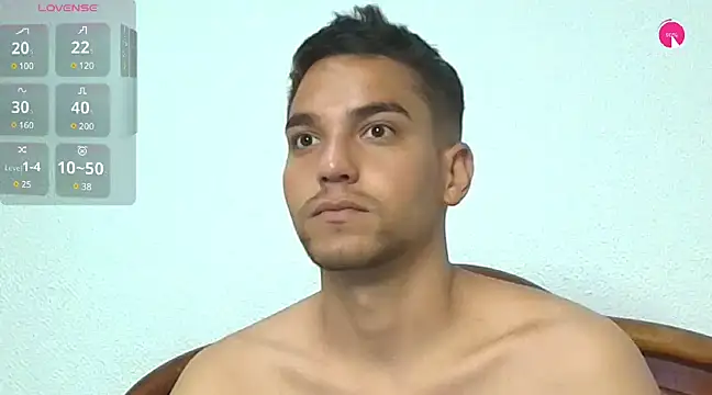 Snapshot of Leandro_valenzuela chatting on 3, 2, 2025 Leandro valenzuela online show from 3, 2, 2025
