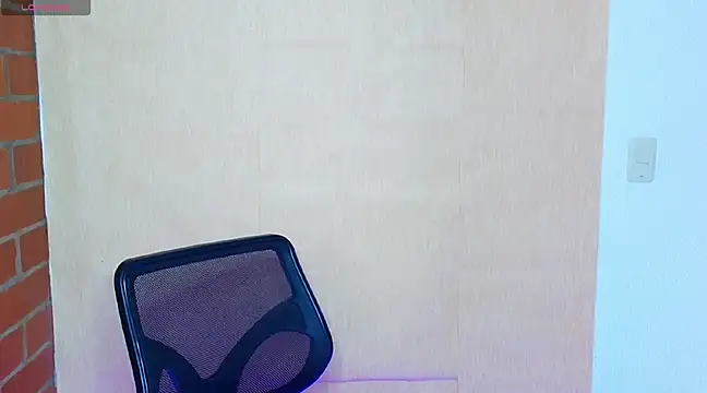 Snapshot of Leandro_valenzuela chatting on 3, 3, 2025 Leandro valenzuela online show from 3, 3, 2025