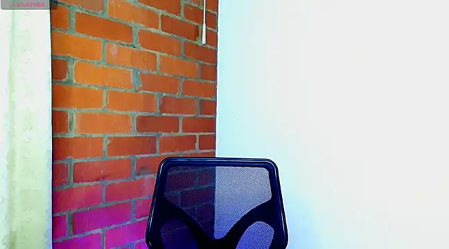 Snapshot of Leandro_valenzuela chatting on 21, 3, 2025 Leandro valenzuela online show from 21, 3, 2025