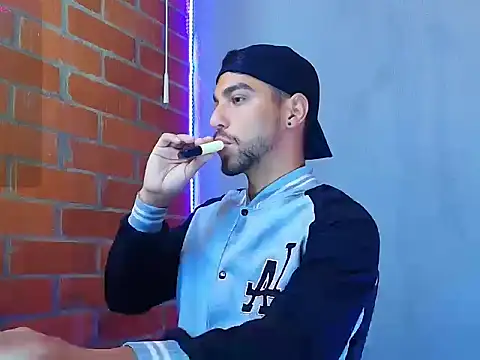 Leandro valenzuela online show from 26, 10, 2025