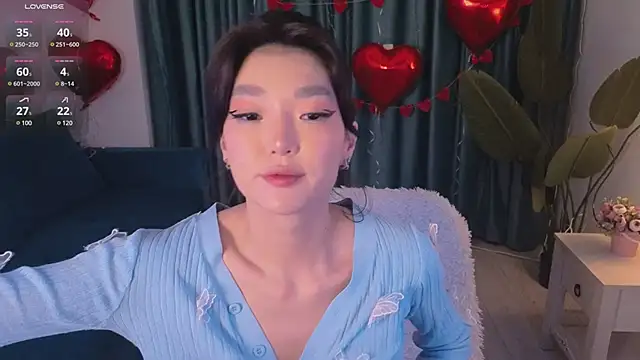 AudreyMell online show from 14, 2, 2025