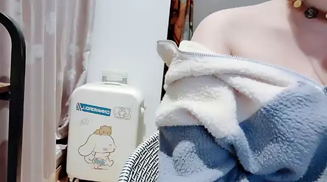 Snapshot of arena1357 chatting on 10, 12, 2024 arena1357 online show from 10, 12, 2024