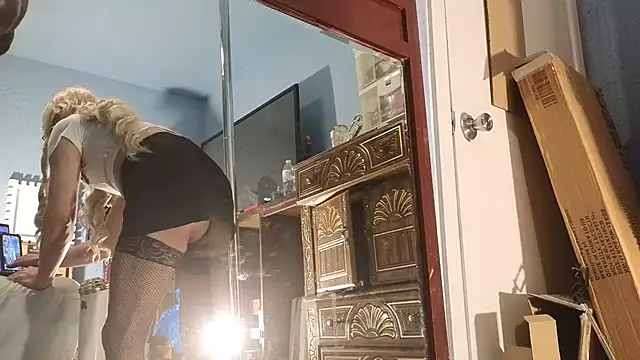 Sandrasaa online show from 31, 10, 2025