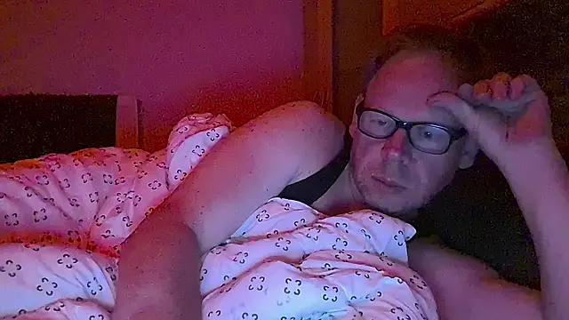 Snapshot of kinkyslet8 chatting on 29, 9, 2025 kinkyslet8 online show from 29, 9, 2025