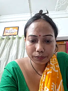 Snapshot of DREAM_GIRL-30 chatting on 12, 10, 2025 DREAM GIRL-30 online show from 12, 10, 2025