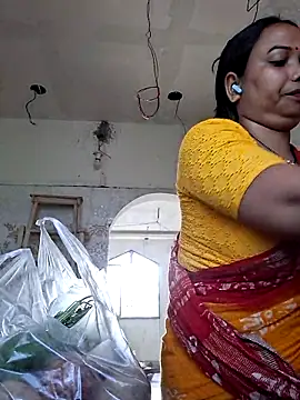 Snapshot of DREAM_GIRL-30 chatting on 26, 10, 2025 DREAM GIRL-30 online show from 26, 10, 2025