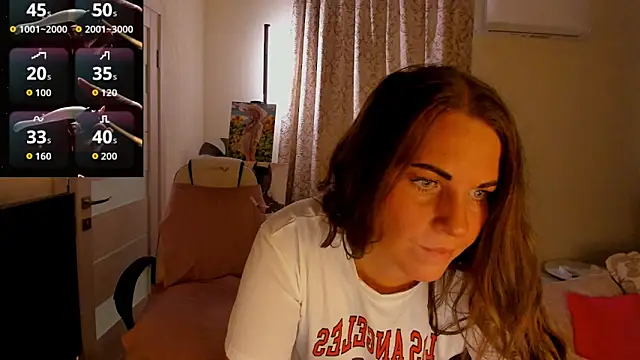 Snapshot of masha19981 chatting on 10, 9, 2025 masha19981 online show from 10, 9, 2025