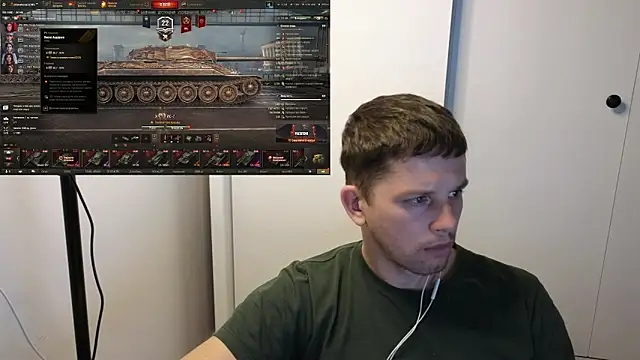 Snapshot of BigL0ve chatting on 22, 10, 2025 BigL0ve online show from 22, 10, 2025