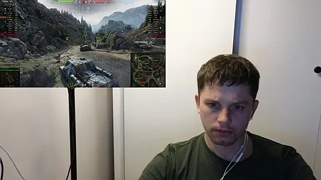 Snapshot of BigL0ve chatting on 23, 10, 2025 BigL0ve online show from 23, 10, 2025