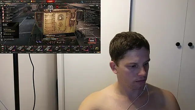 Snapshot of BigL0ve chatting on 31, 10, 2025 BigL0ve online show from 31, 10, 2025