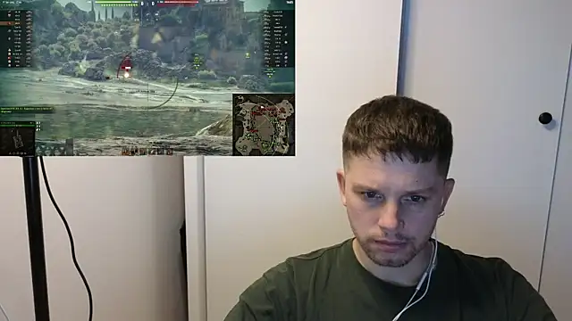 Snapshot of BigL0ve chatting on 23, 11, 2025 BigL0ve online show from 23, 11, 2025