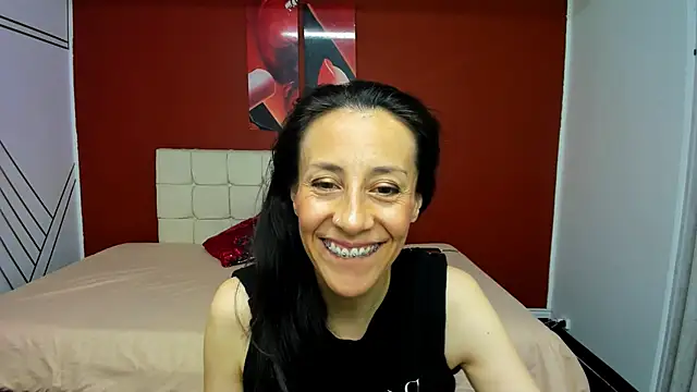 Snapshot of Abrillee1 chatting on 28, 12, 2024 Abrillee1 online show from 28, 12, 2024