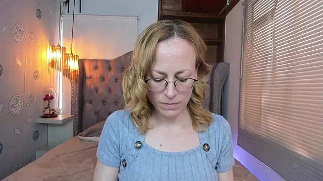 Snapshot of SammySanders chatting on 18, 3, 2025 SammySanders online show from 18, 3, 2025