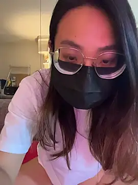 yourbootygirl online show from 25, 11, 2025