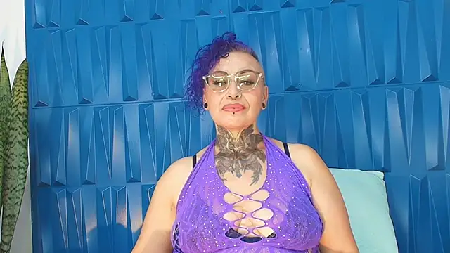 Snapshot of SandyyRose chatting on 10, 1, 2025 SandyyRose online show from 10, 1, 2025