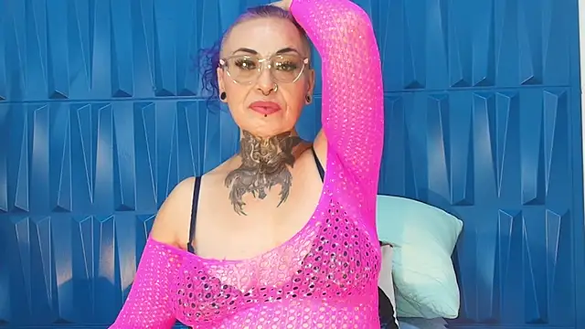 Snapshot of SandyyRose chatting on 22, 1, 2025 SandyyRose online show from 22, 1, 2025