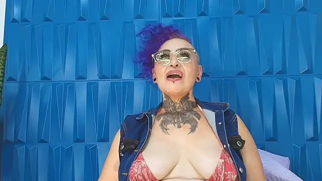 Snapshot of SandyyRose chatting on 31, 1, 2025 SandyyRose online show from 31, 1, 2025